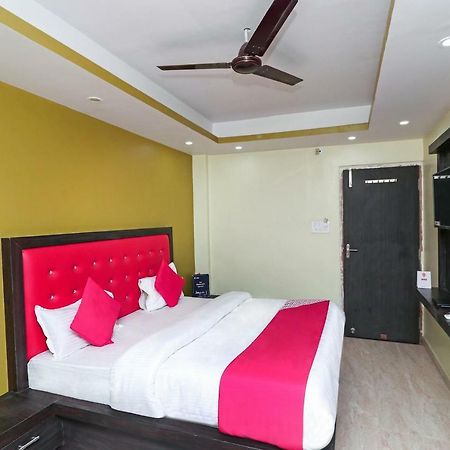 Oyo 15169 Hotel Rk Inn Лакхнау Экстерьер фото