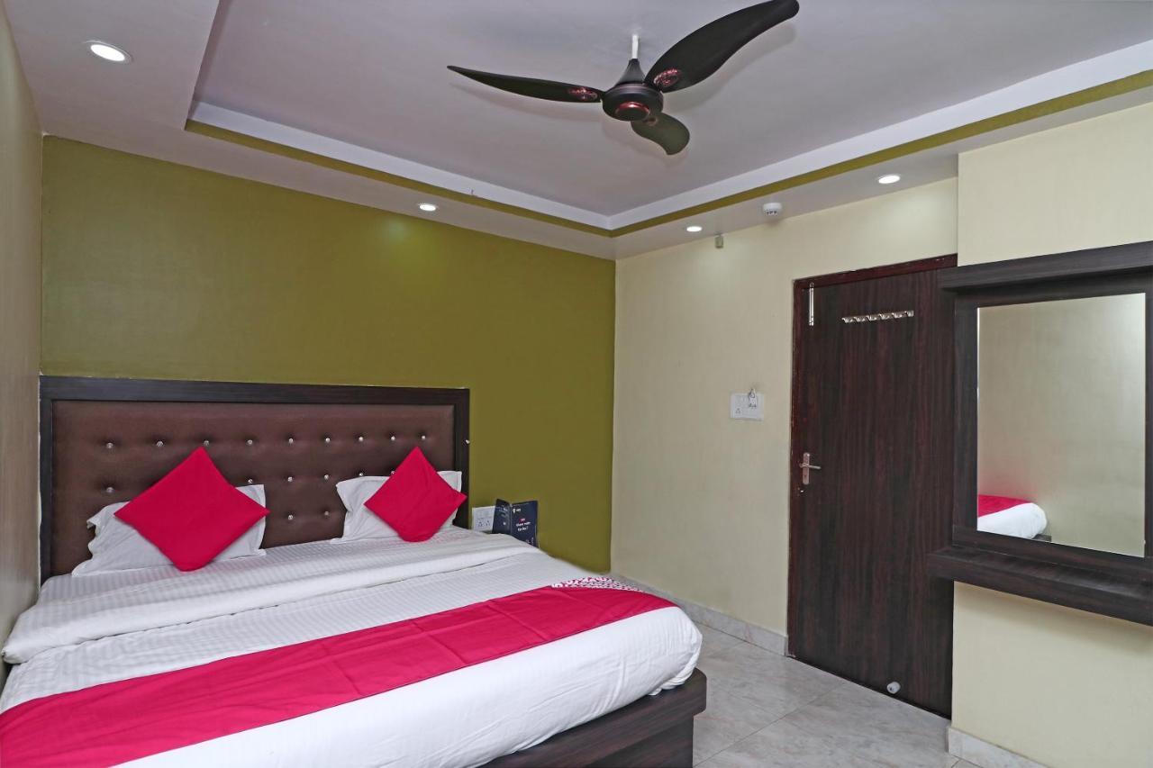 Oyo 15169 Hotel Rk Inn Лакхнау Экстерьер фото